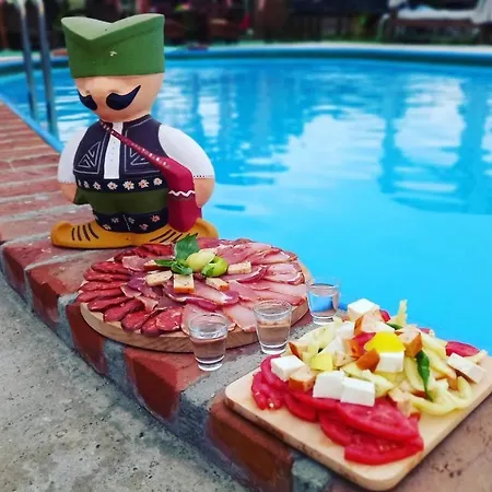 Brvnare Rodjak Sa Sela *