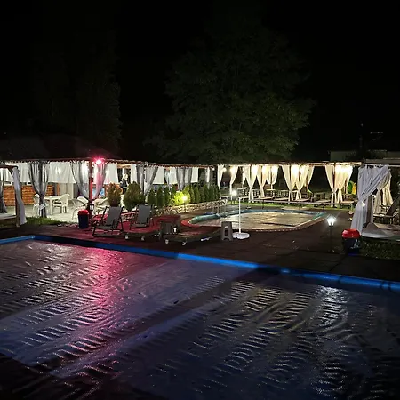 Brvnare Rodjak Sa Sela