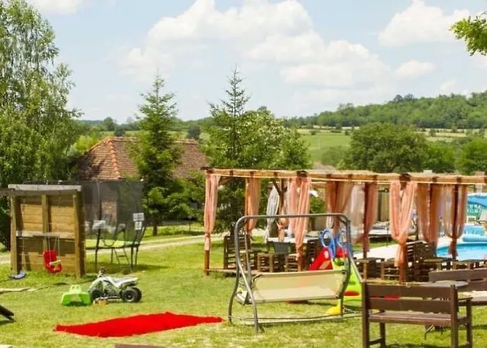 山林小屋 Brvnare Rodjak Sa Sela Mionica