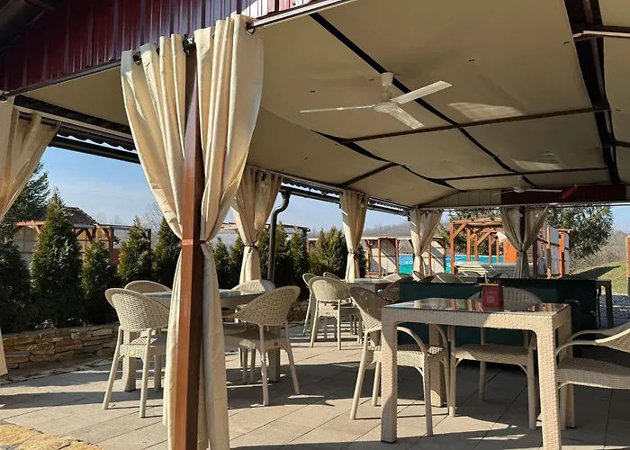 山林小屋 Brvnare Rodjak Sa Sela *