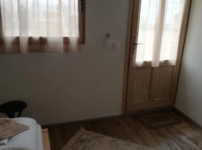 山林小屋 Brvnare Rodjak Sa Sela *